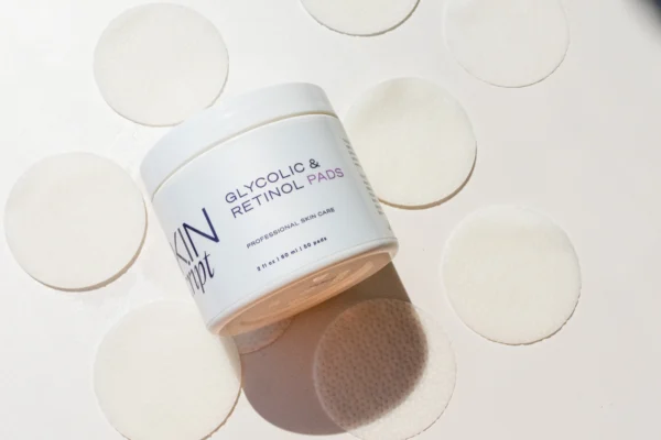 Glycolic and Retinol Pads - Image 3